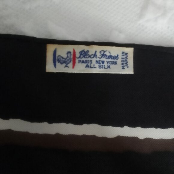 GIVENCHY VINTAGE SILK SCARF - Picture 4 of 4